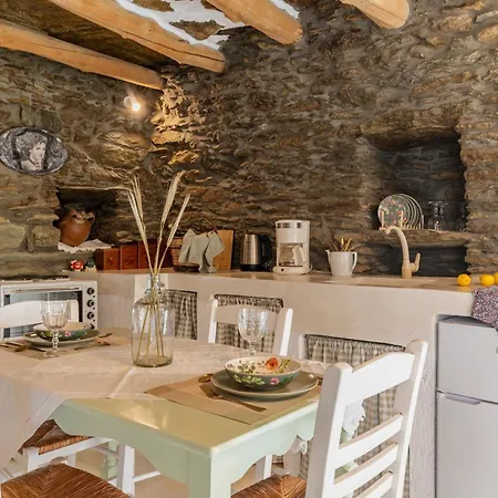 Oak Farm Traditional Family House 別荘 *