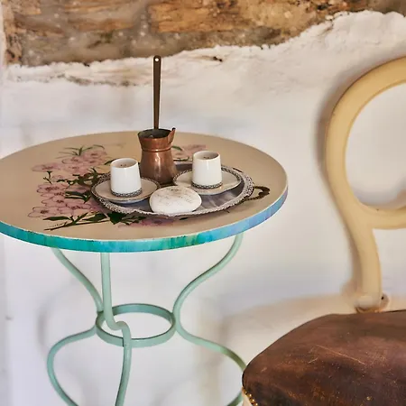 Oak Farm Traditional Family House Tatil Evi Ménites