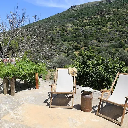 Oak Farm Traditional Family House Tatil Evi *